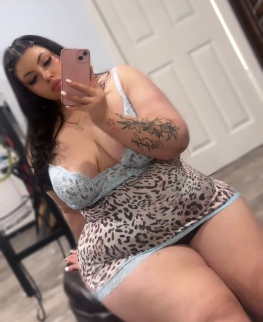yelysworld OnlyFans profile picture