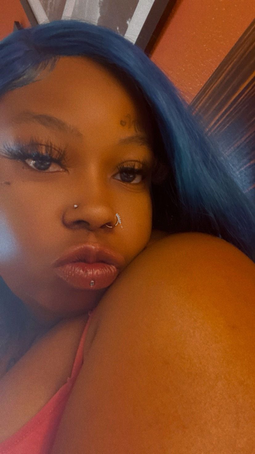 tasteofhennesseybaby OnlyFans profile picture