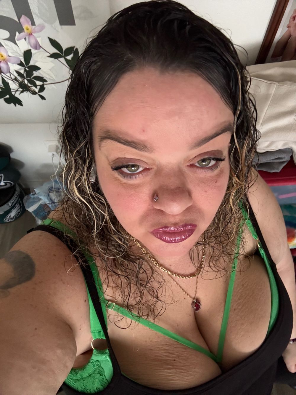 greeneyebaddiee OnlyFans profile picture