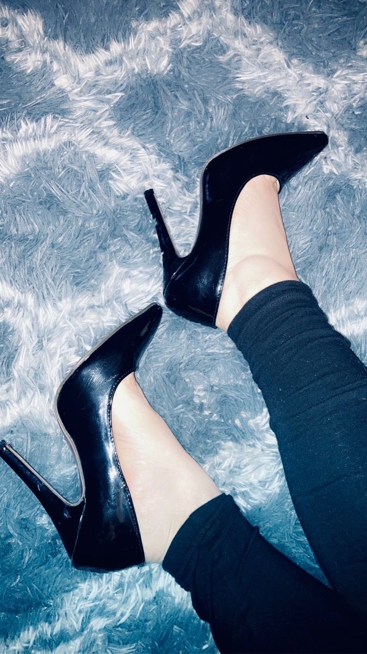 smallfeetbigass OnlyFans profile picture