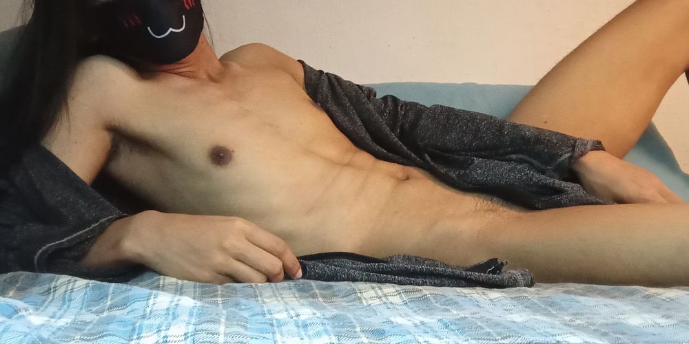 timidtwinky OnlyFans profile picture