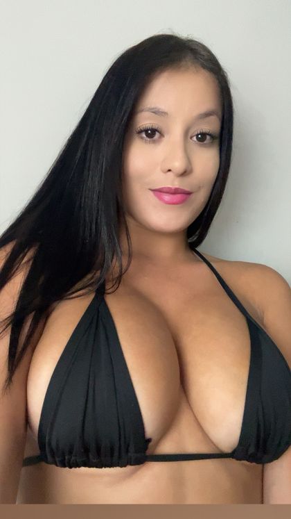emilymackey0 OnlyFans picture