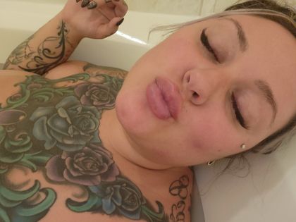 embraceyourself OnlyFans picture