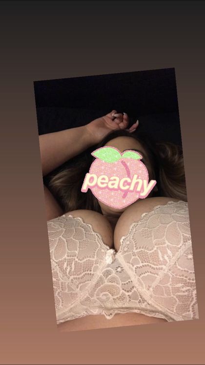 peachycakeslove OnlyFans picture