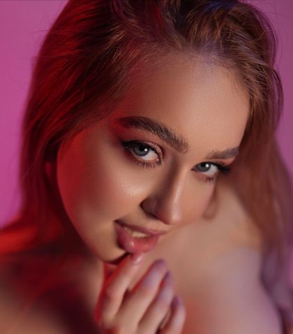 petitelysa OnlyFans picture