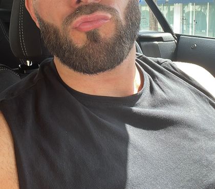 u19552707 OnlyFans picture