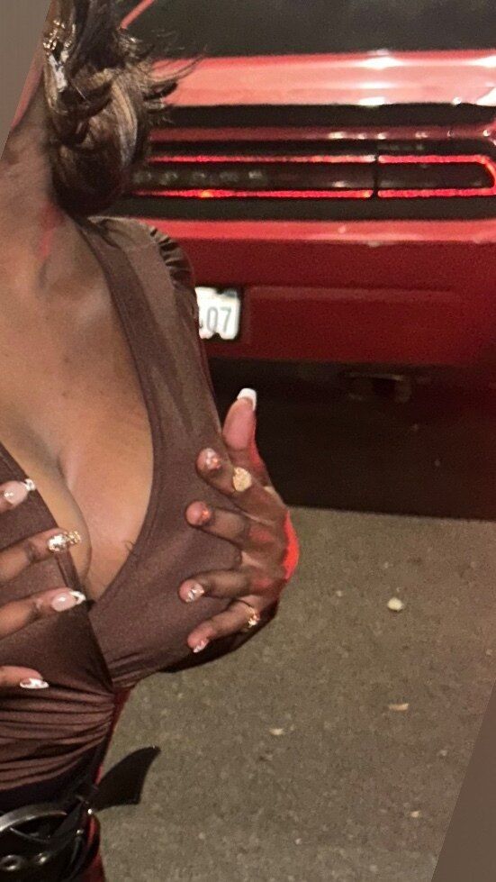 bleuburry OnlyFans profile picture