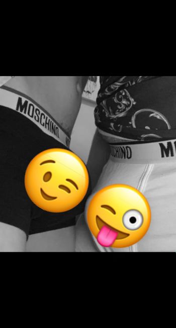 Ukhornycouple