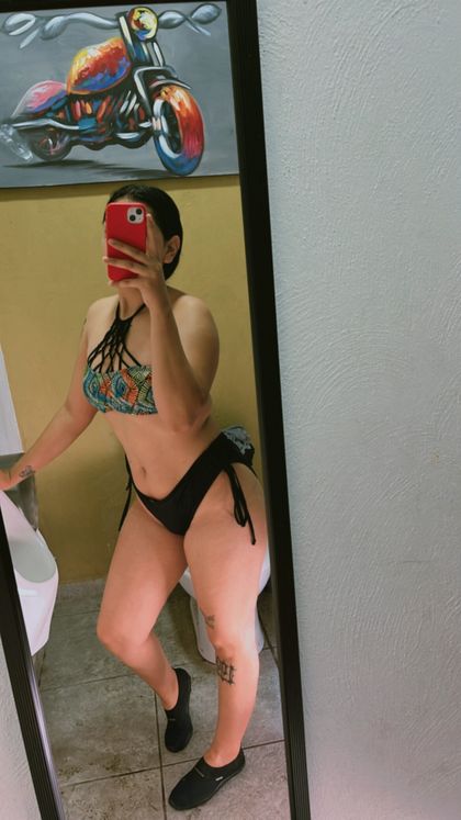 perlariveraone OnlyFans picture