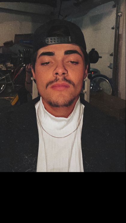 larry123jr OnlyFans picture