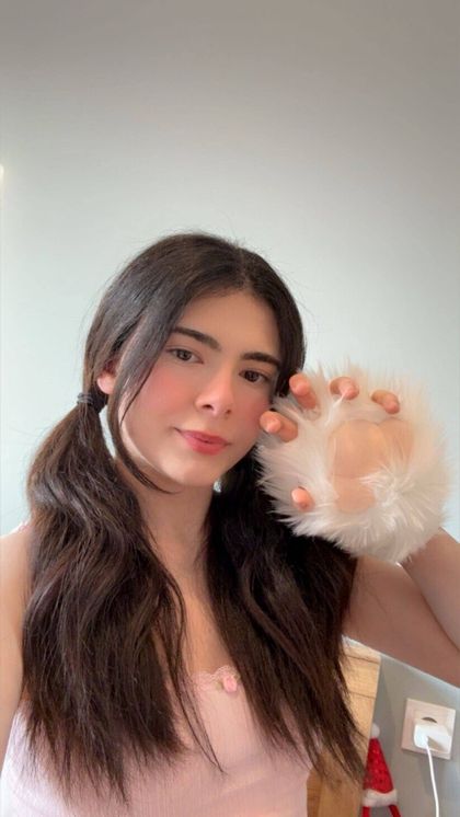 zeynepcagis OnlyFans picture