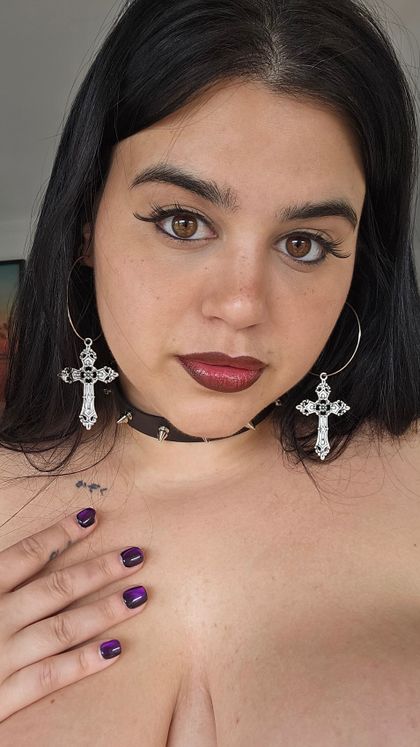 lucialatinagomez OnlyFans picture