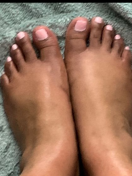 sweetscorpiofeet OnlyFans picture