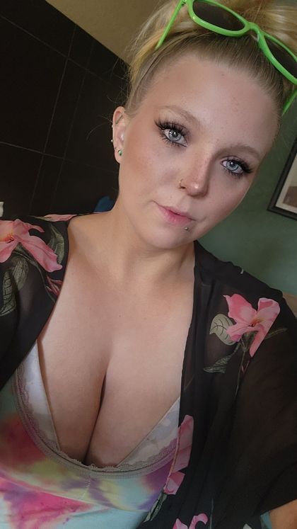 alaskanchick OnlyFans picture
