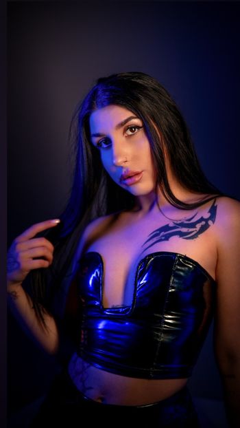 MOLLI CARATI