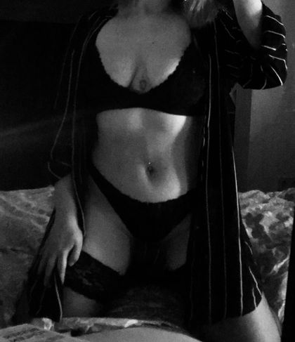 sapphic_lucyfer OnlyFans picture