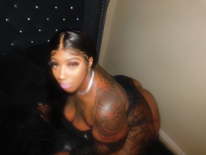 crownedroyalty OnlyFans picture