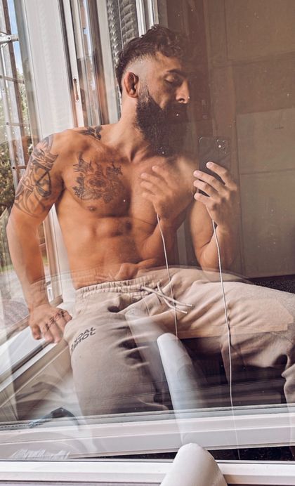 thesexyhandsomeguy OnlyFans picture
