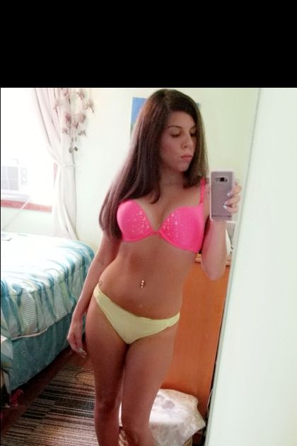 danielladeee OnlyFans picture