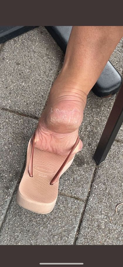 wrinkledsolesgodess OnlyFans picture