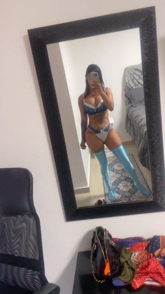 yennyzorrita OnlyFans profile picture