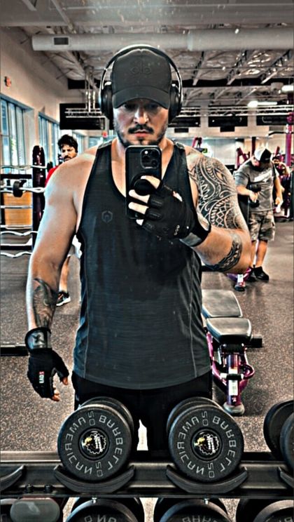 thewhite04 OnlyFans picture