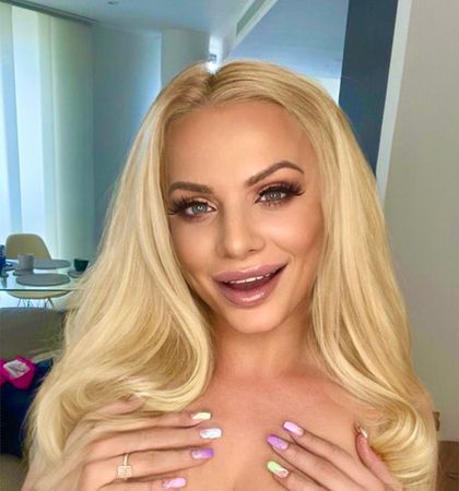 romanovelizabet OnlyFans picture