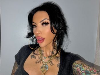 Queen G