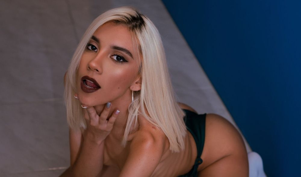 emmamk OnlyFans profile picture
