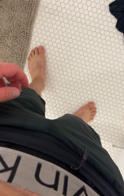 sweatyfootjock OnlyFans picture