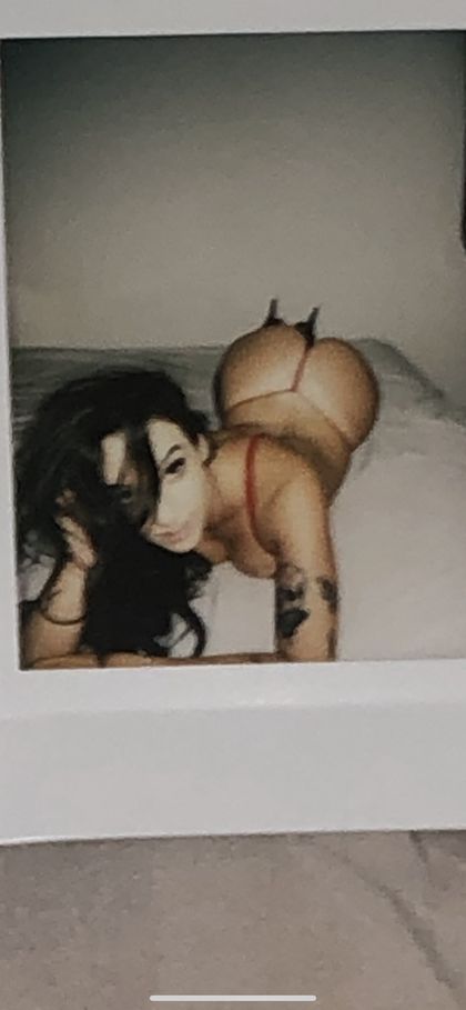 selenasavage_666 OnlyFans picture