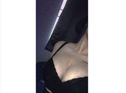 justlayinginbed OnlyFans picture