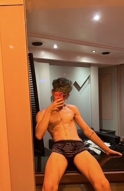 eliottwink1 OnlyFans picture