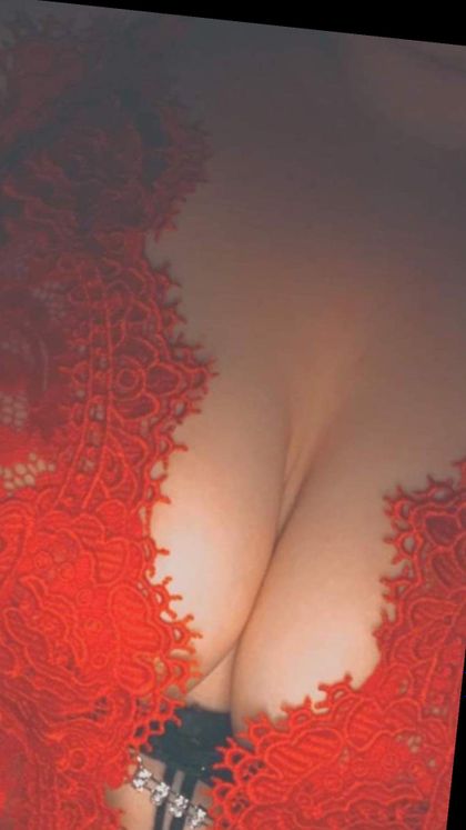 sweetcherriexx OnlyFans picture