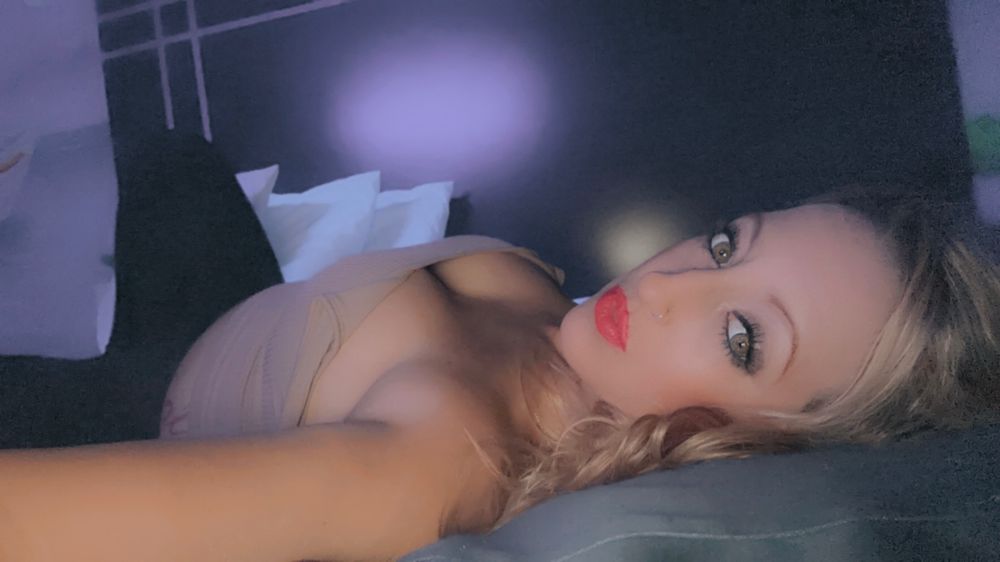 secret37sweetie OnlyFans profile picture