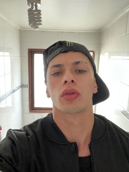 u321482114 OnlyFans picture