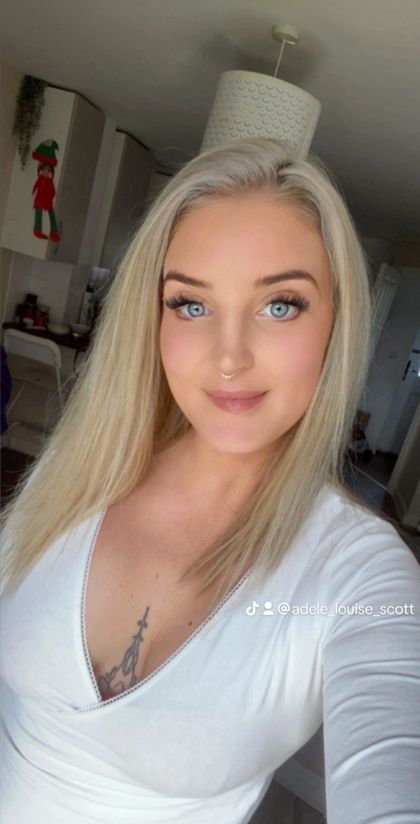 isabel2022 OnlyFans picture