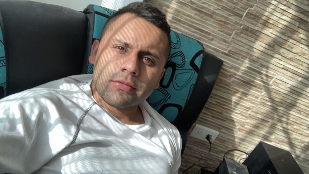 juanguz95404791 OnlyFans profile picture