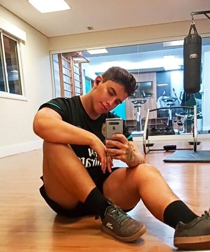 lucastarakashi OnlyFans picture