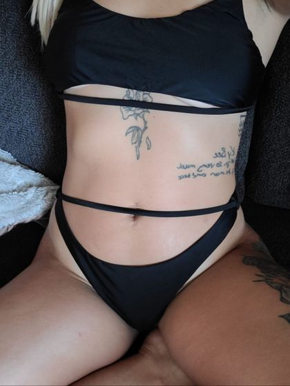 kyleemonica OnlyFans picture