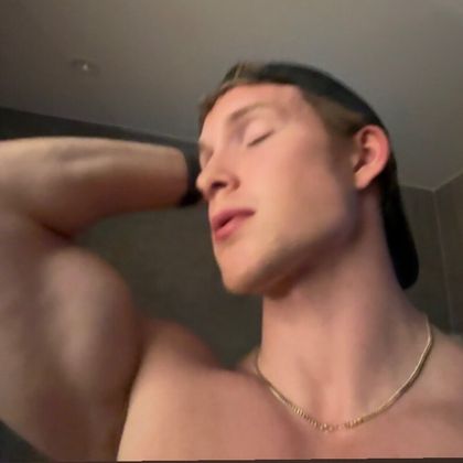 victoreidefitness OnlyFans picture
