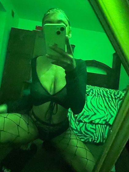 s3xyscxm OnlyFans picture