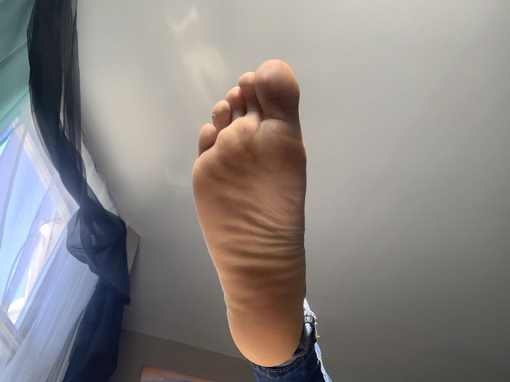 man.feet4you OnlyFans profile picture