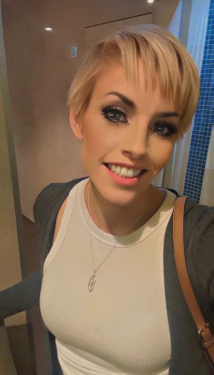 amyfoxxx OnlyFans picture