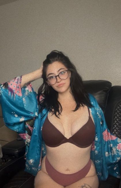 peachypuckish OnlyFans picture