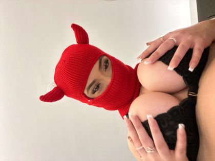 oneenonlyyb OnlyFans picture