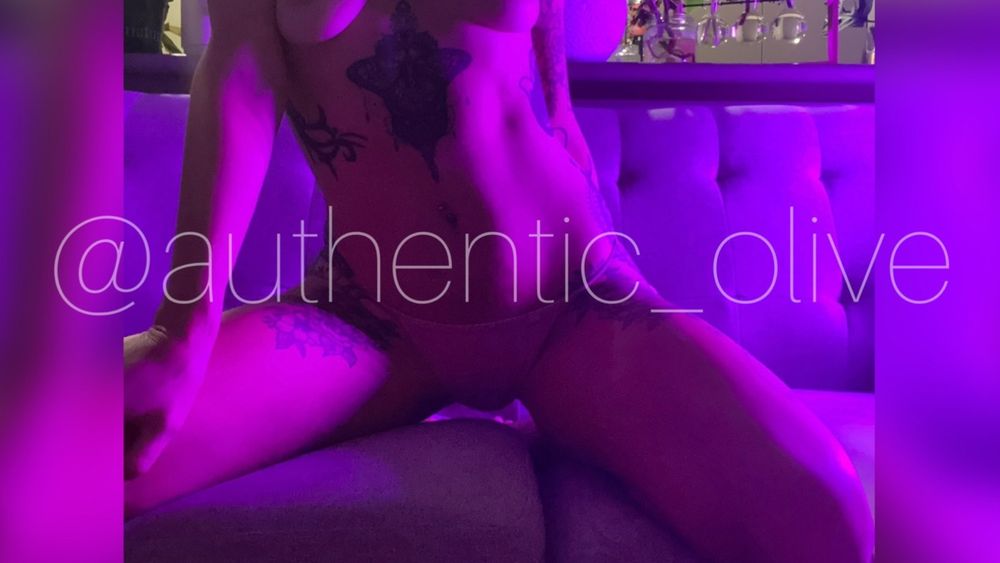 authentic_olive OnlyFans profile picture