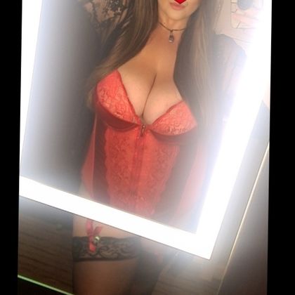 curvyqueen96 OnlyFans picture