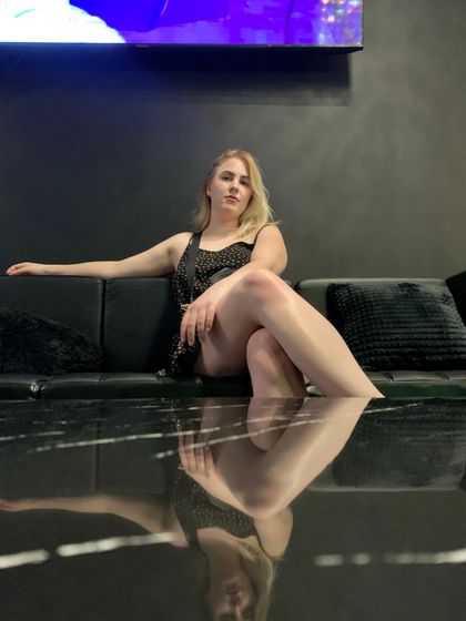 emilylikeseggrolls OnlyFans picture