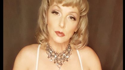 kinkycougar OnlyFans picture